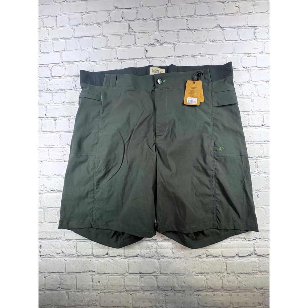 Alpine Parrot Cypress Shorts Womens Size 3 3X Black NWT Hiking Travel Plus 22-24
